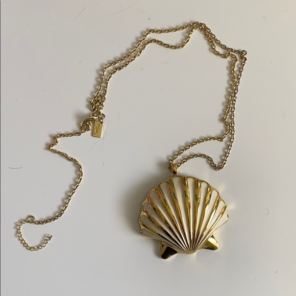 Lilly Pulitzer Shell Necklace